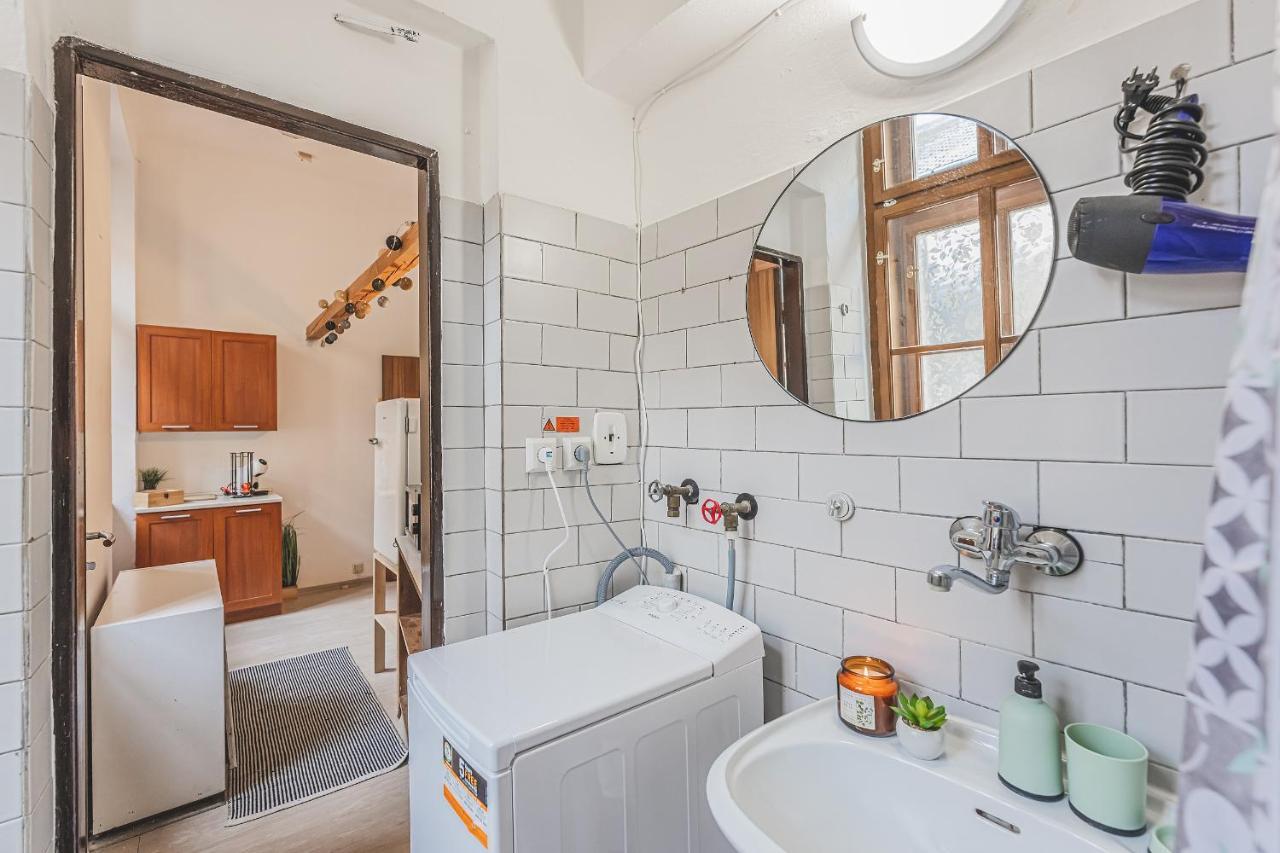 Carolina'S Central Apartment Hradec Kralove Exterior photo
